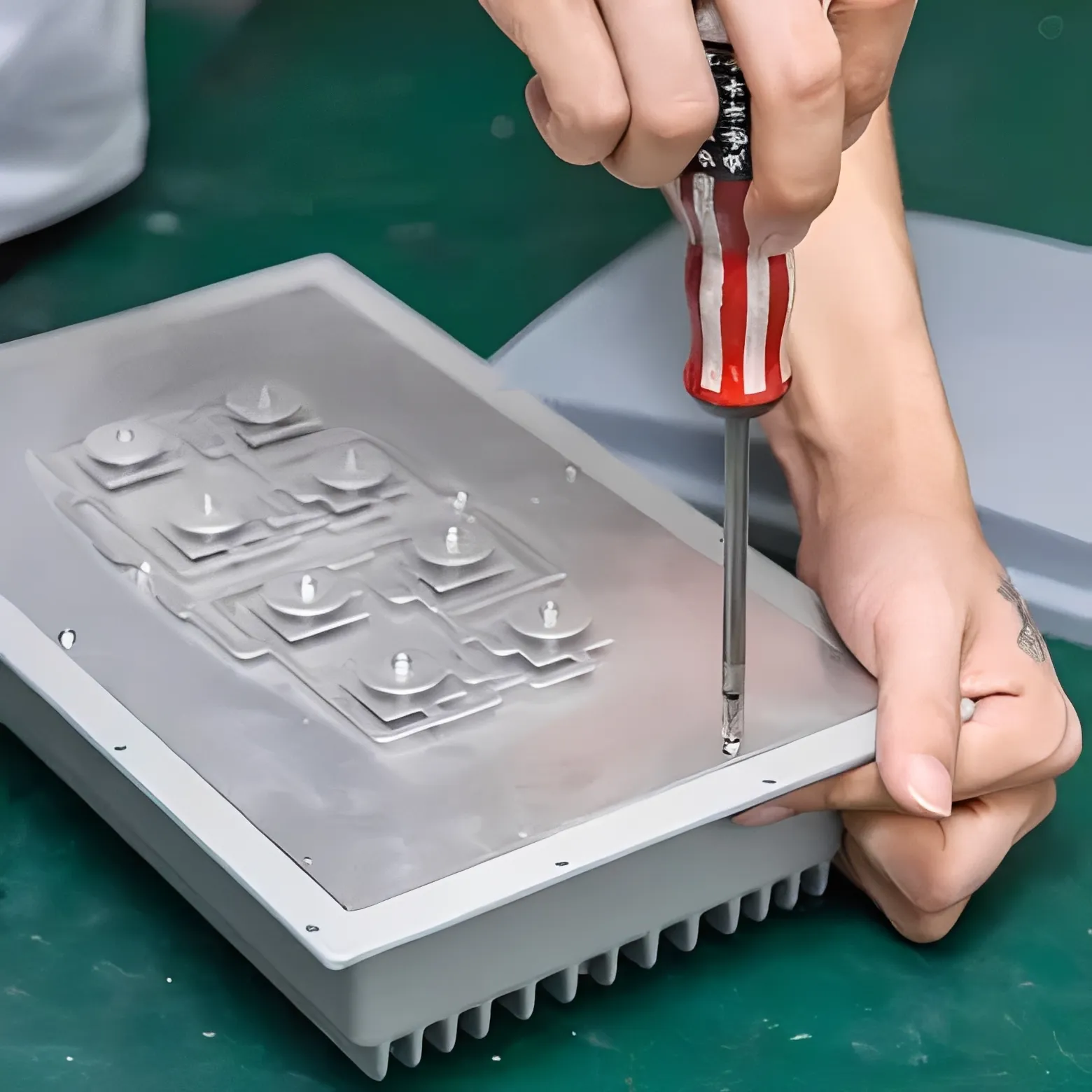 UHF,UHF RFID Antenna,RFID antenna manufacturer